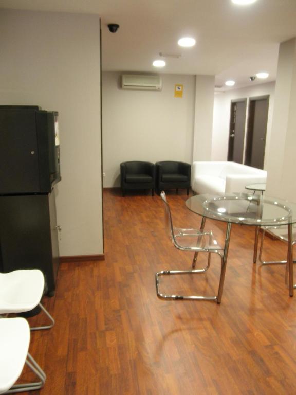 Dormavalencia Hostel Regne Экстерьер фото