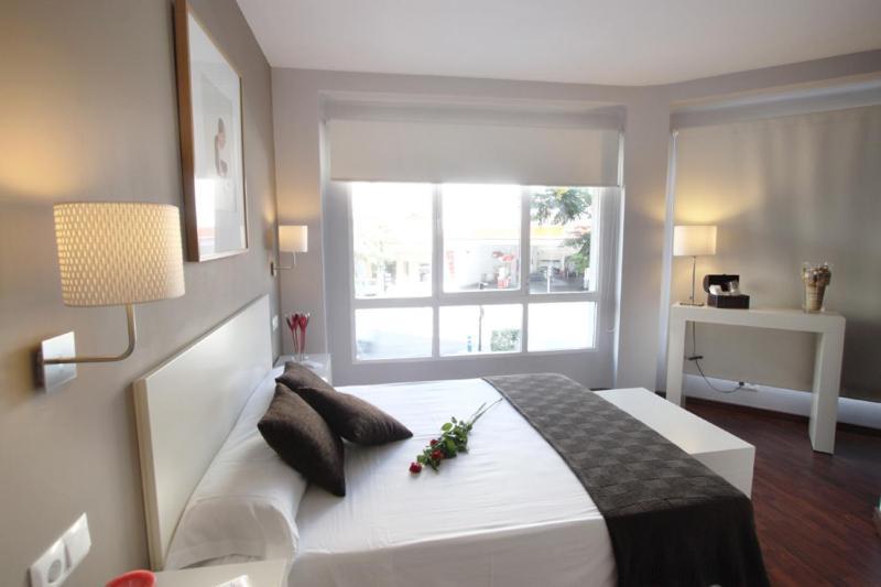 Dormavalencia Hostel Regne Экстерьер фото